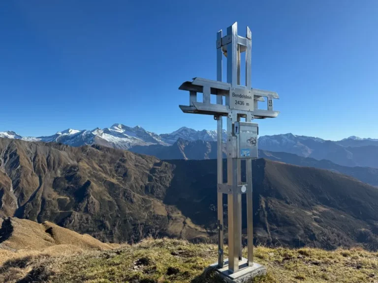 Gipfelkreuz-Bendelstein-1024x768