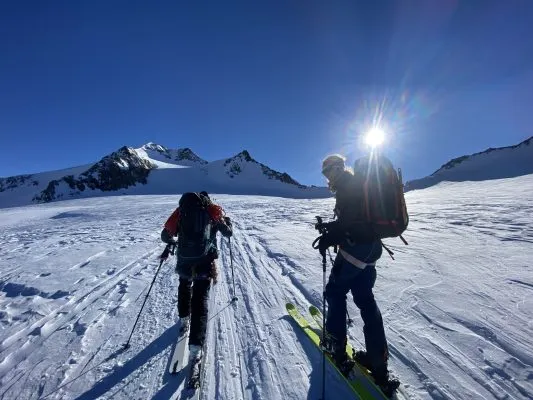 Steilhang-Aufstieg-Wildspitze-533x400